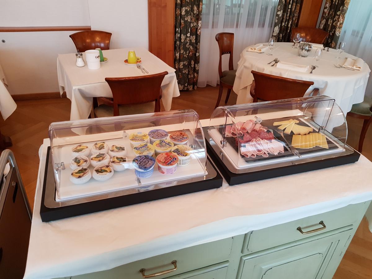 Hotel Restaurant Cave Bel-Air Praz  Екстериор снимка